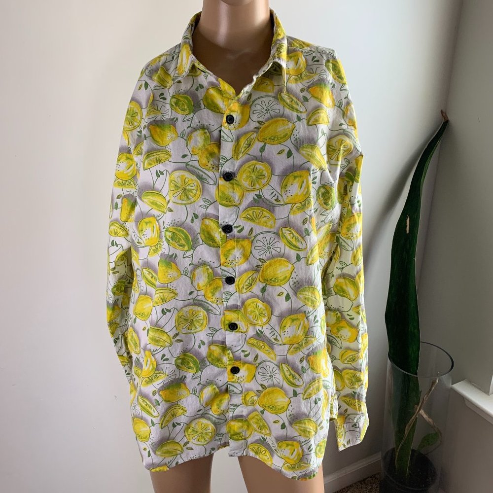 Jogal Long sleeve button down Lemon shirt size medium